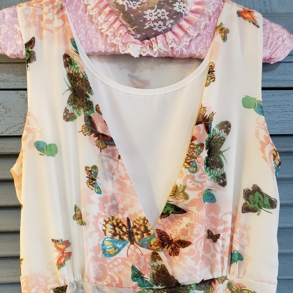 🦋Felt Maglietta Junior's Cream Dress With Multicolored Butterflies Size L🦋 - Picture 3 of 5